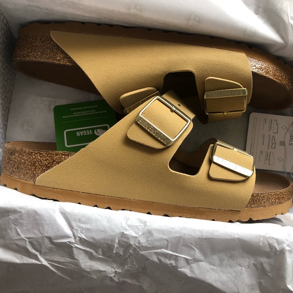 Birkenstock Arizona Latte Cream